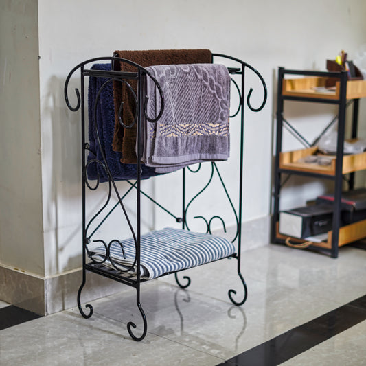 Wrought iron Towel Stand